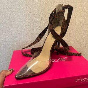 Shoe Dazzle Leopard Print Heels with Clear Detail